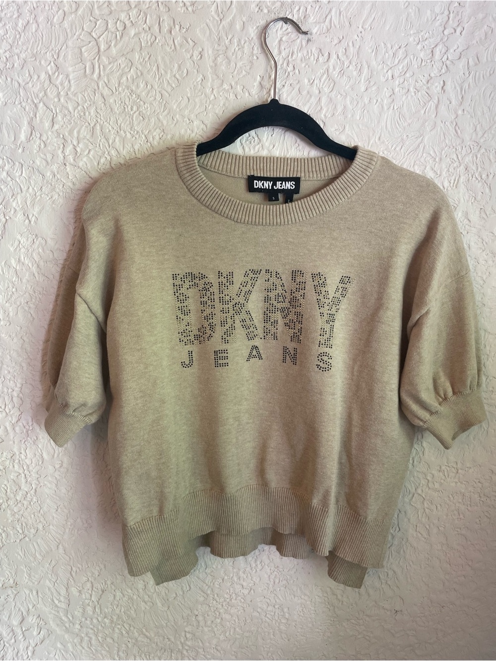DKNY Jeans Beige Short-Sleeve Cropped Crewneck Sweater with Logo Stud Detail